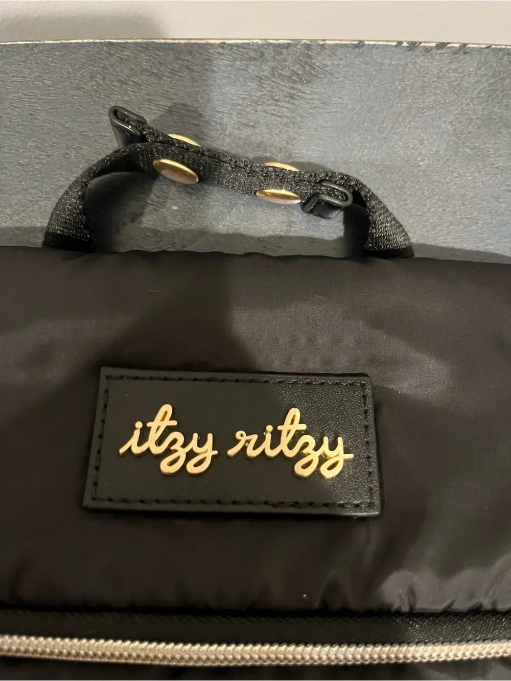 Itzy Ritzy Chill Like A Dream Bottle Bag Midnight